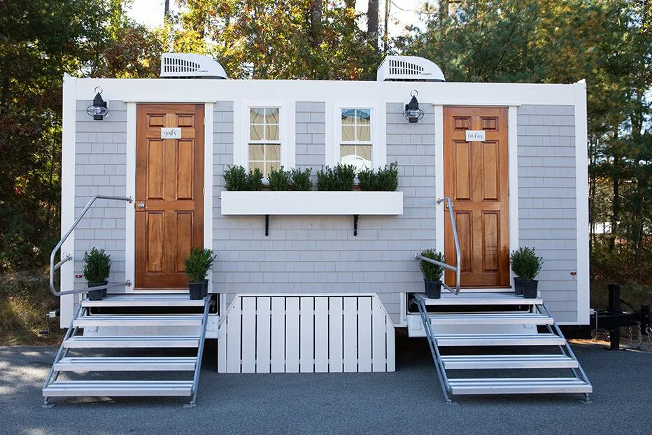 Wedding restroom units discretely staged at a venue in Oroville, California